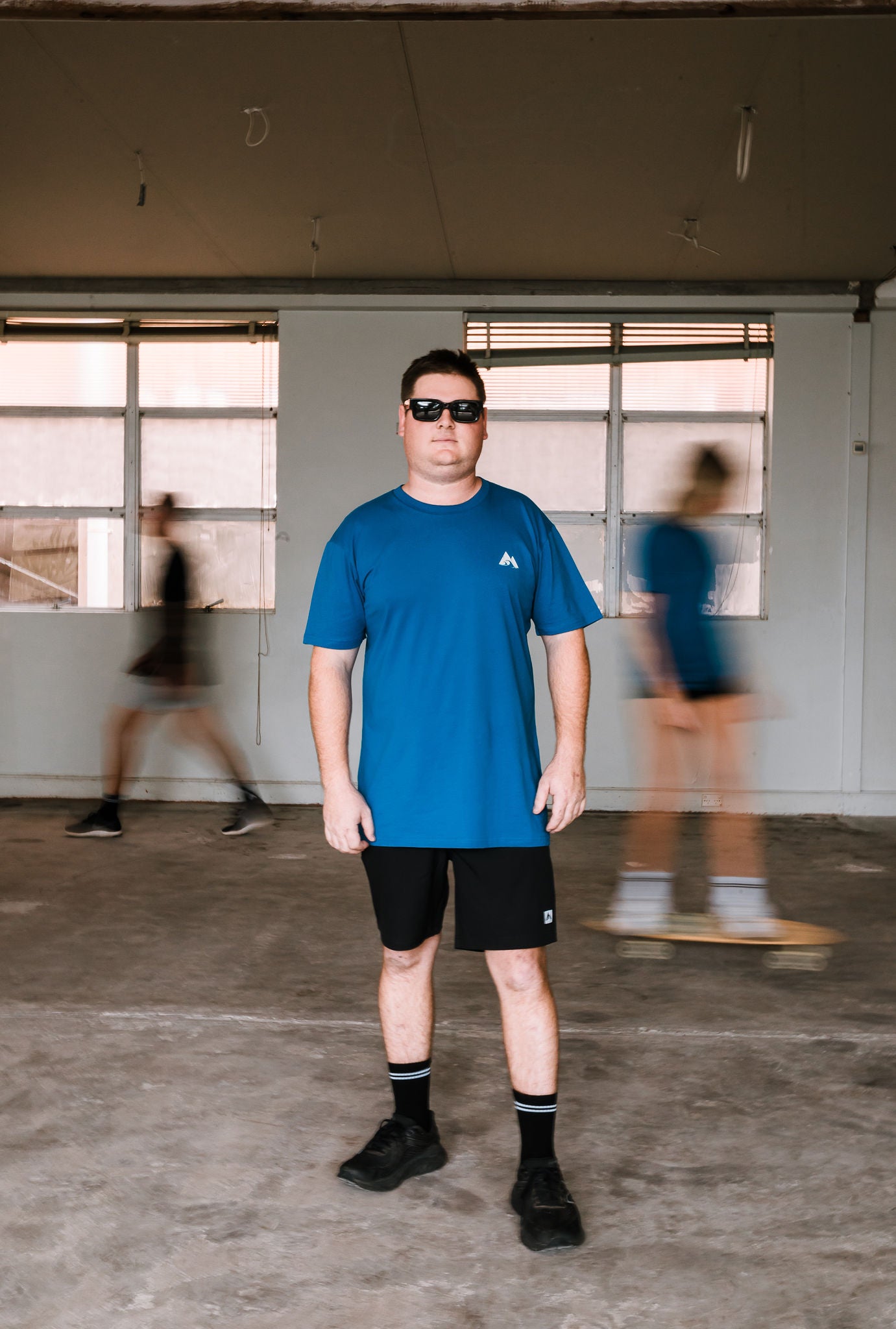 RUGGED EVERYDAY TEE - ROYAL BLUE